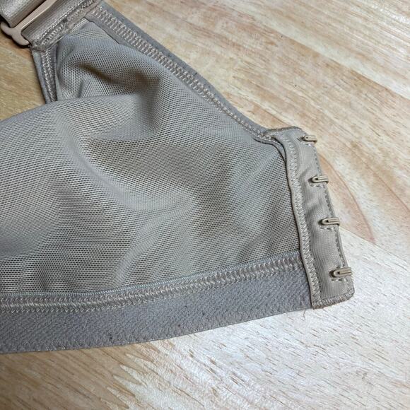 LIVI for Lane Bryant 46DD Max Support Underwire Beige Bra. Pre-Owned - Picture 7 of 12